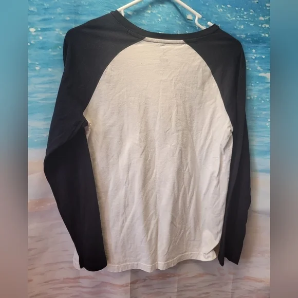 Air Jordan Youth Size XL long‎ Sleeve Tshirt - Picture 2 of 3